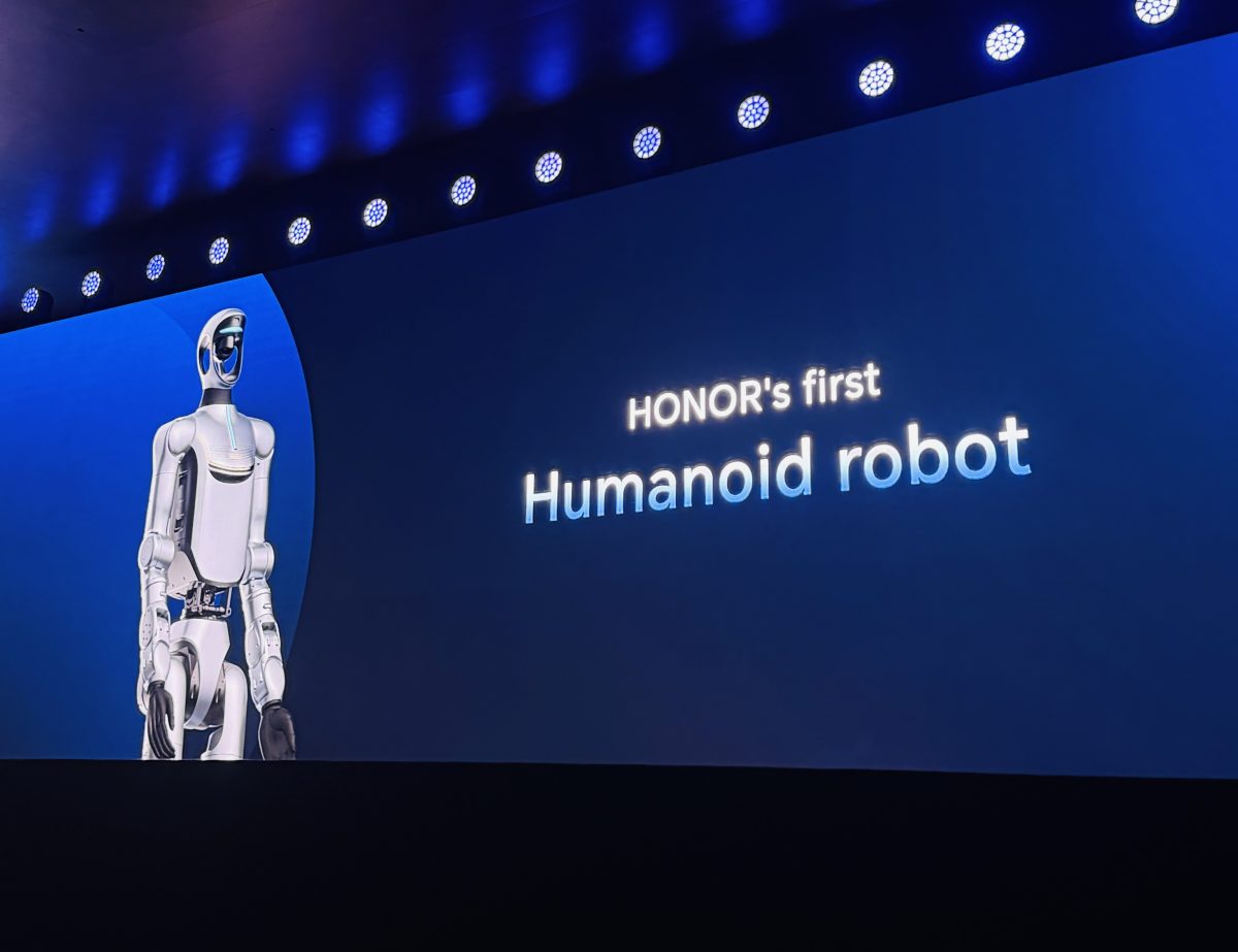 Honor esitteli ensimmäisen humanoidirobottinsa.