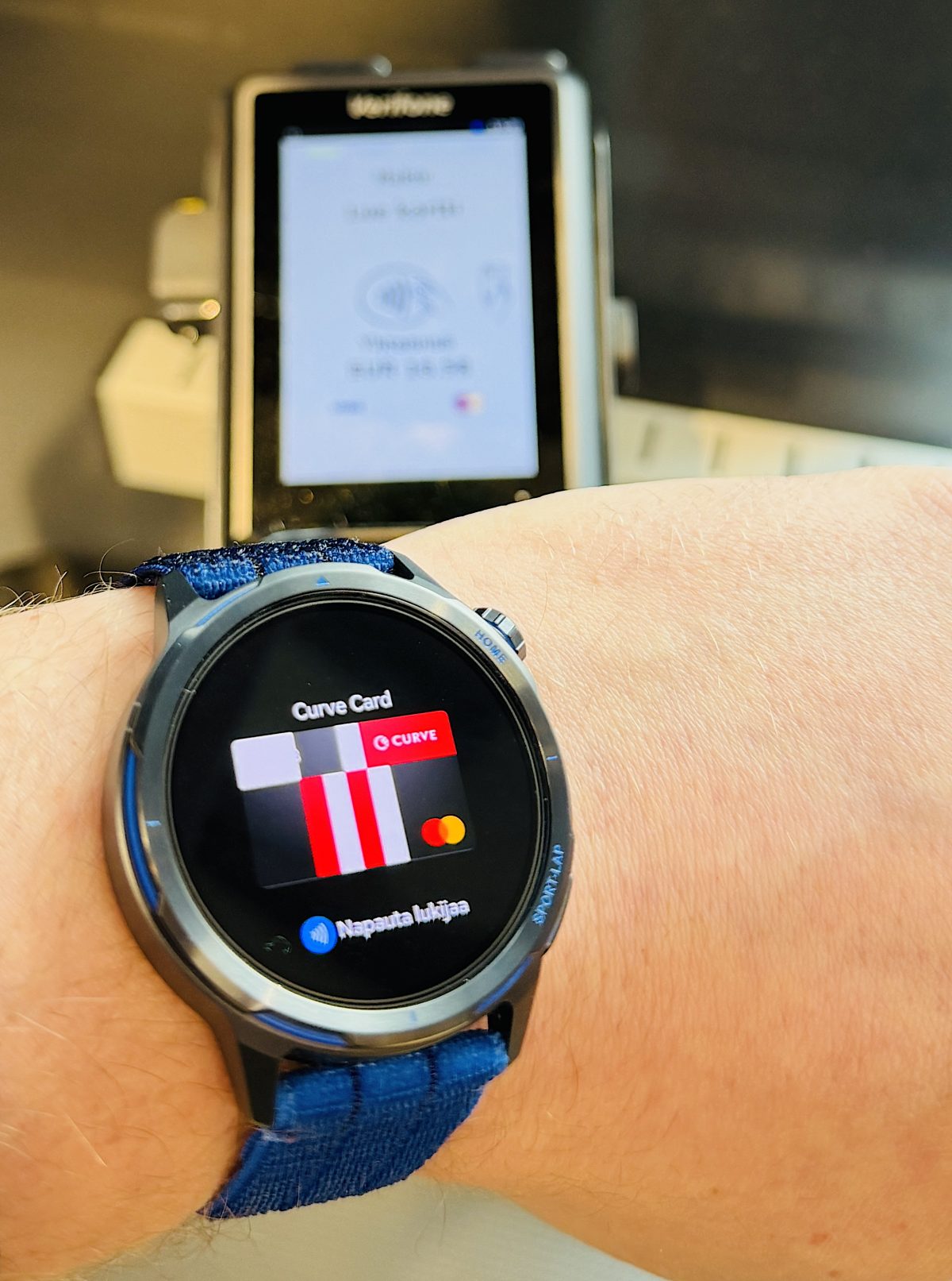 Lähimaksaminen onnistuu nyt Huawei-kelloillakin - Curven avulla.