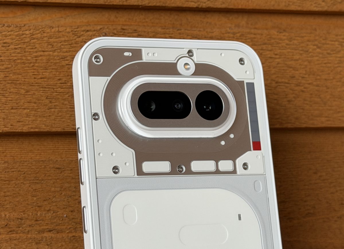 Phone (4a):sta löytyy pää-, ultralaajakulma- ja telekamerat.