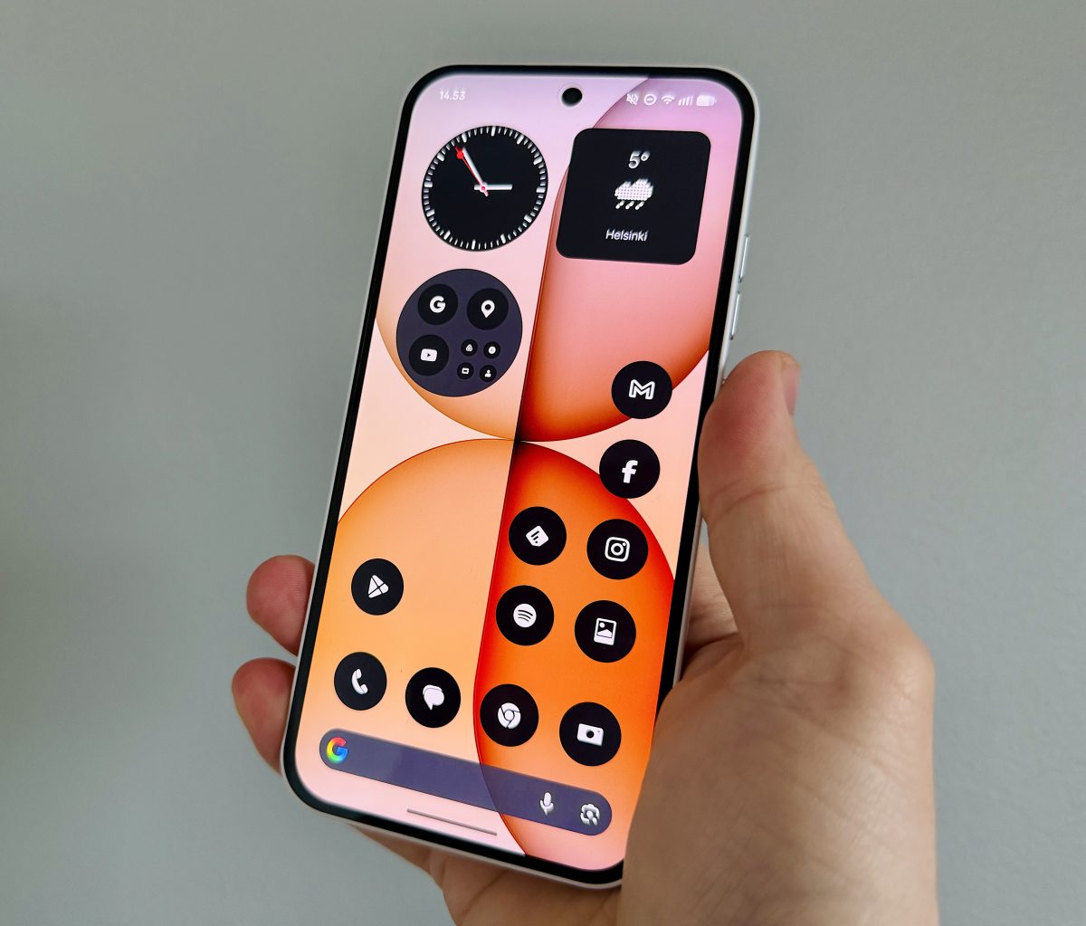 Nothing Phone (4a):n näyttö on laadukas.