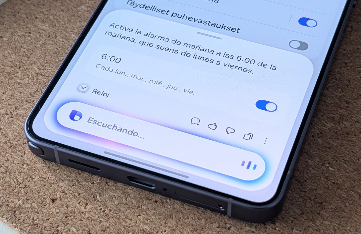 Bixby-avustaja hoitaa monipuolisesti paikallisia tehtäviä, mutta suomea se ei tue.