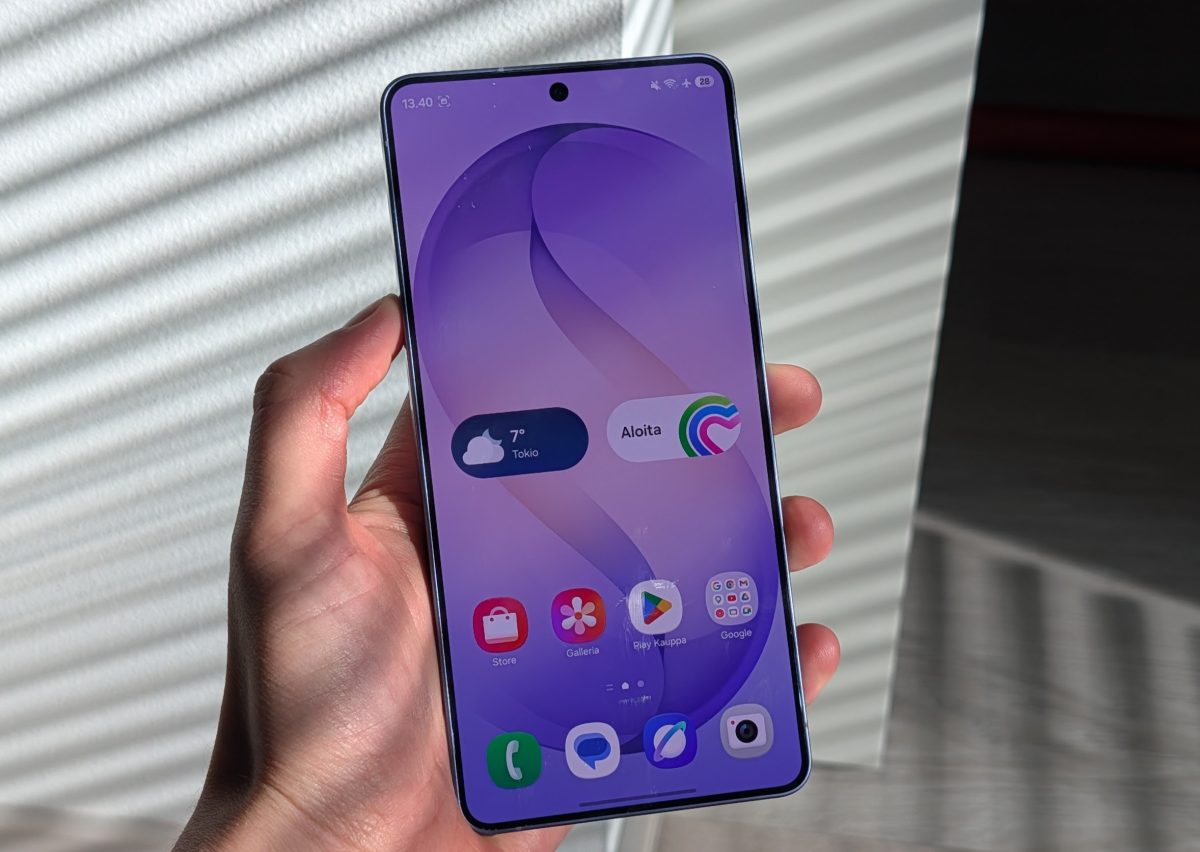 Samsung Galaxy S26 Ultran hinnat ovat reilusti yli tonnin.