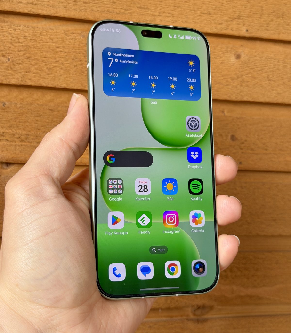 Näyttö on Honor 600 Liten suurimpia vahvuuksia.