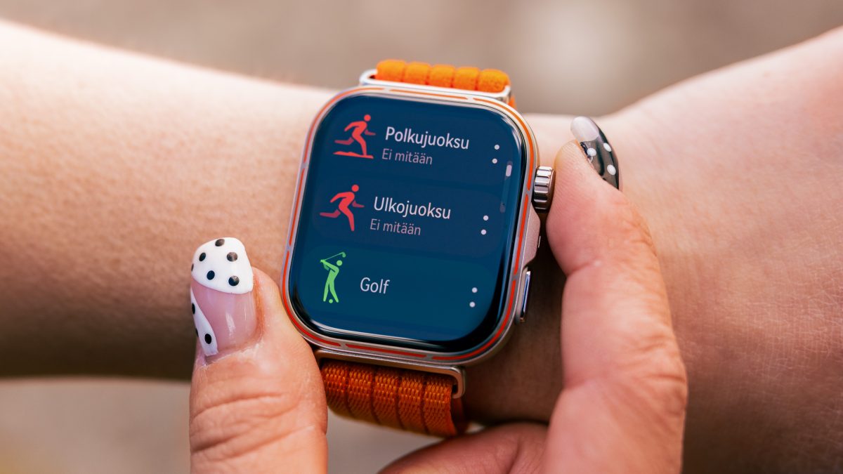 Huawei Watch Fit 5 Pro tarjoaa myös kehittyneen polkujuoksutilan.