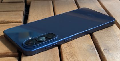 Kuvassa Samsung Galaxy A57 5G.