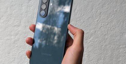 Samsung Galaxy A37 5G on hyvin samankaltainen kuin edeltäjänsä.