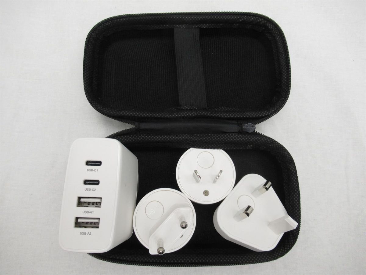 XD Connects -USB-latauslaite, P821.0203 / latauslaite: P821.02. Kuva: Tukes.
