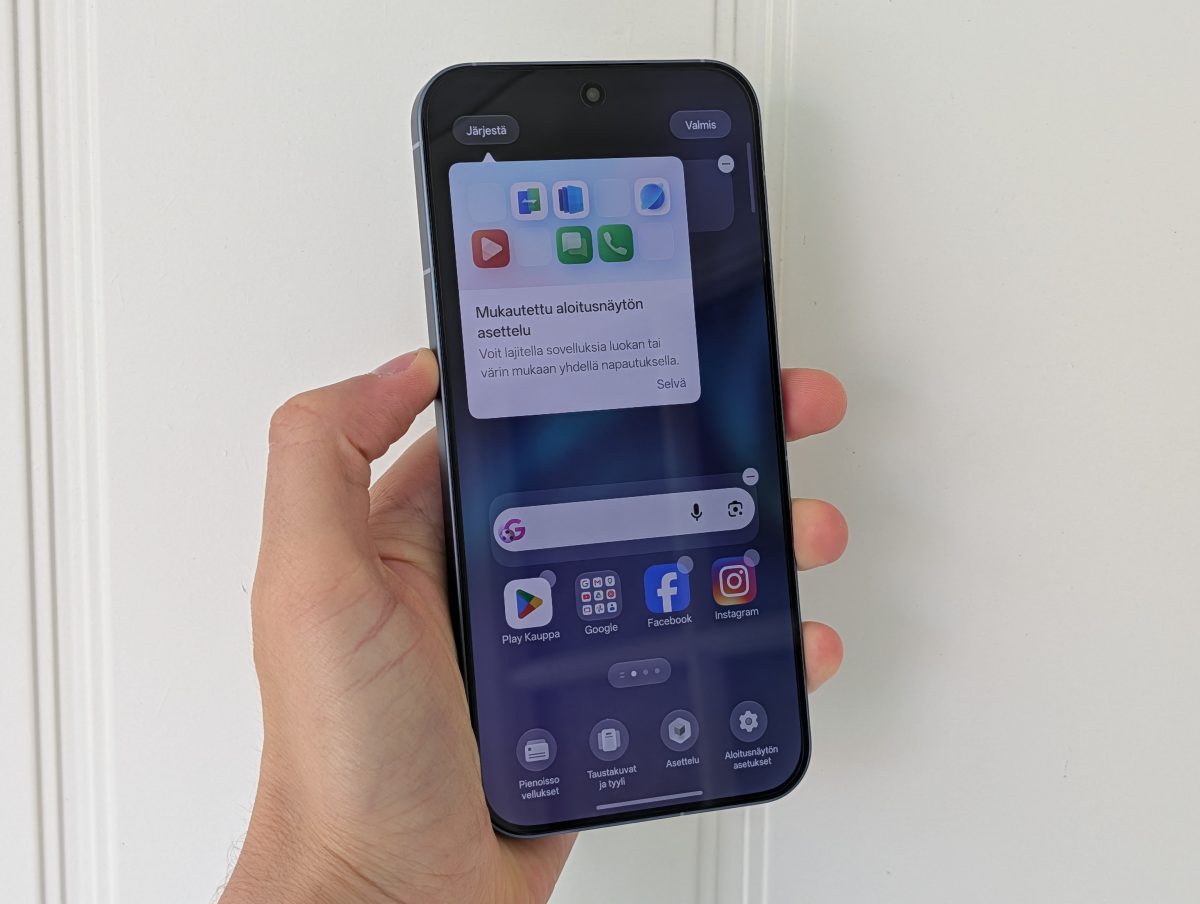 Ohjelmisto muistuttaa OnePlus-älypuhelimia.