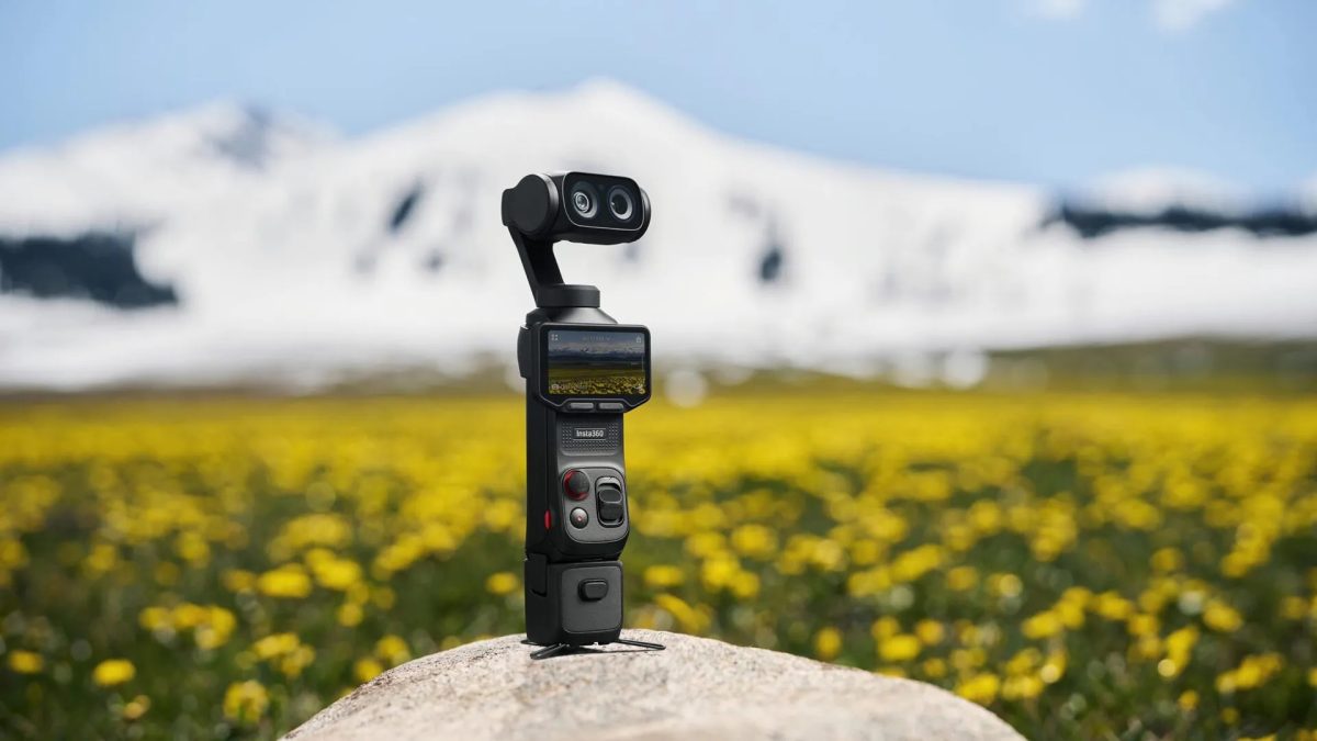 Insta360 Luna Ultra.