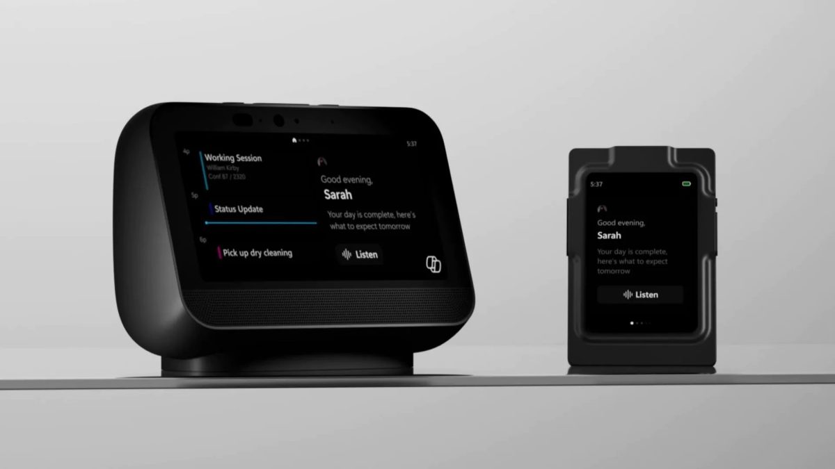 Microsoftin esittelemät Solara-referenssilaitteet.