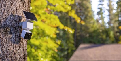 Wyze Solar Cam Pan -kameran virheellinen asennus puutteellisten ohjeiden vuoksi voi aiheuttaa vaaratilanteen.