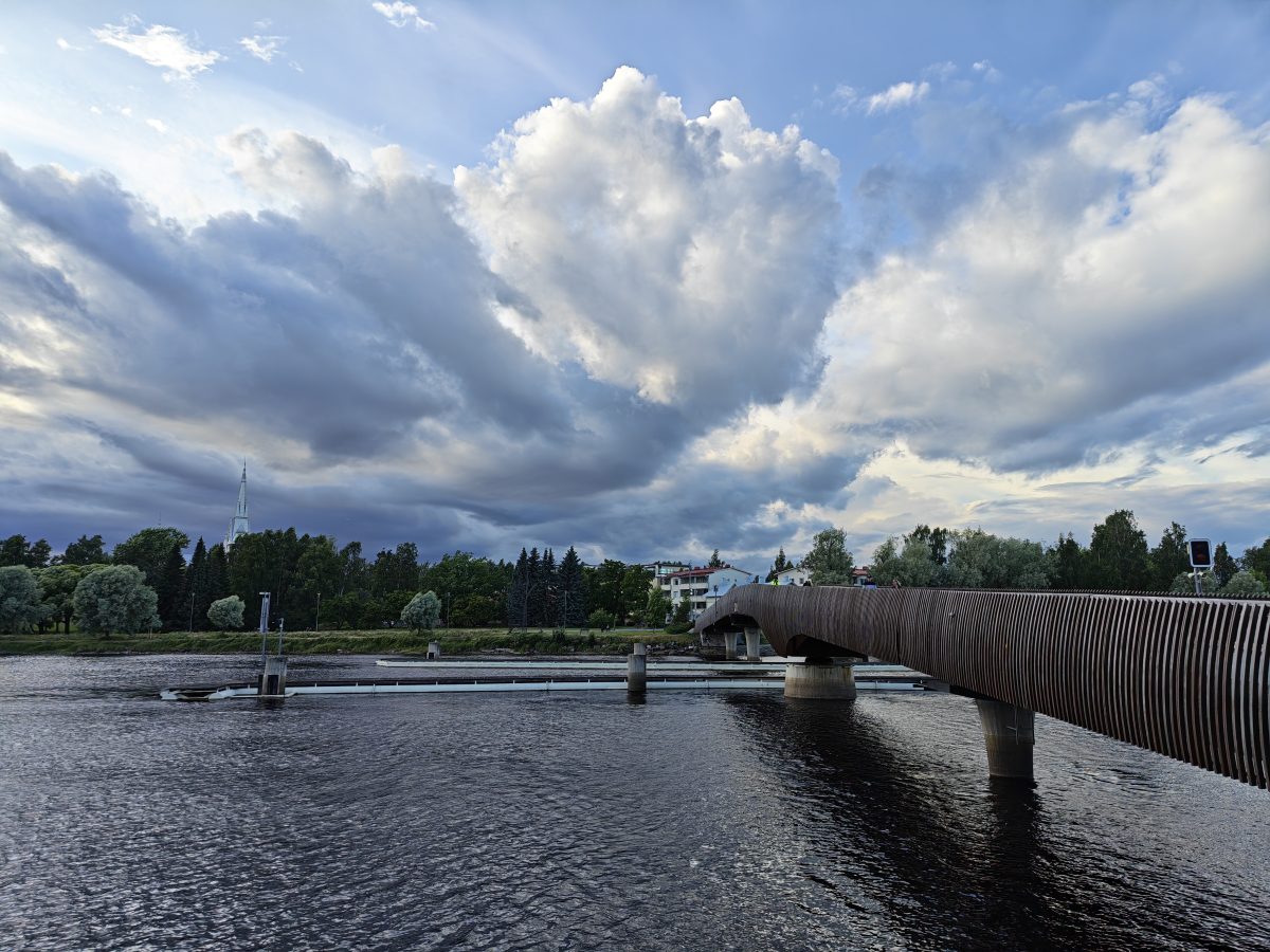 Pääkamera.
