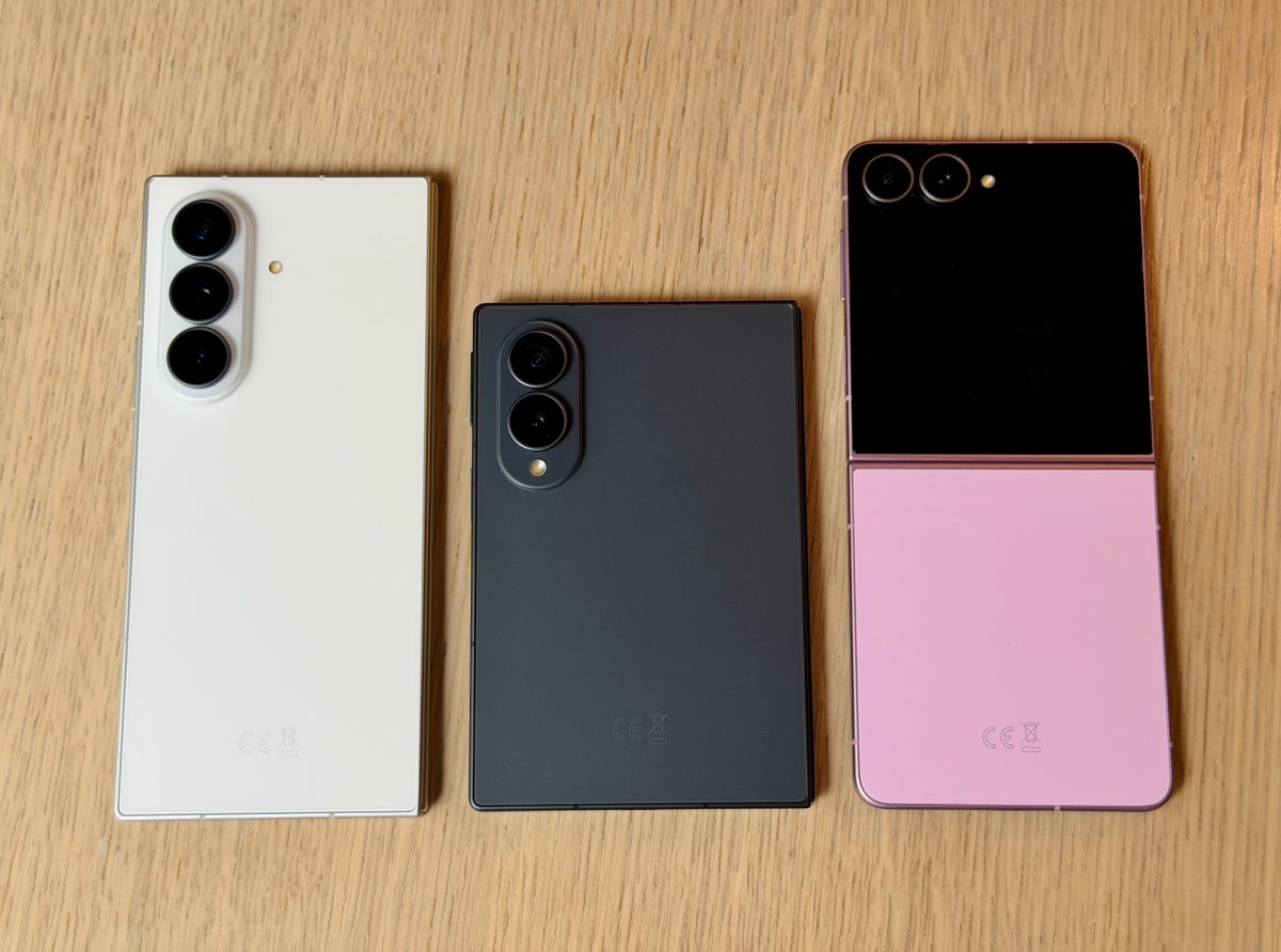 Kuvassa Galaxy Z Fold8 Ultra, Galaxy Z Fold8 ja Galaxy Z Flip8. Viimeksi mainitussa uudistukset edeltäjästä ovat vähäisiä.