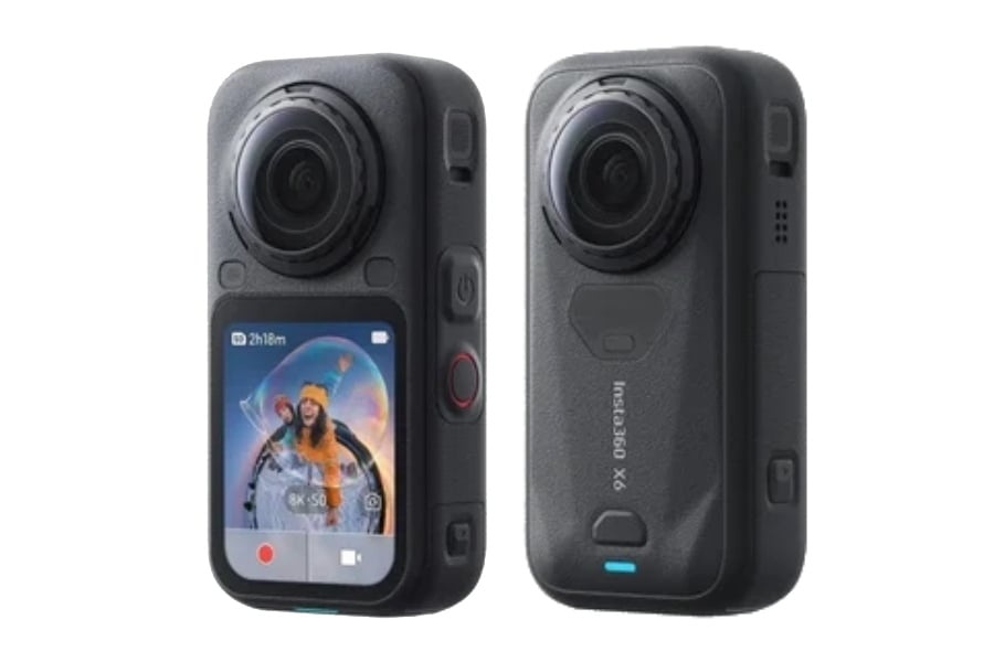Insta360 X6:n kaksi puolta. Kuva: Roland Quandt / WinFuture.de.