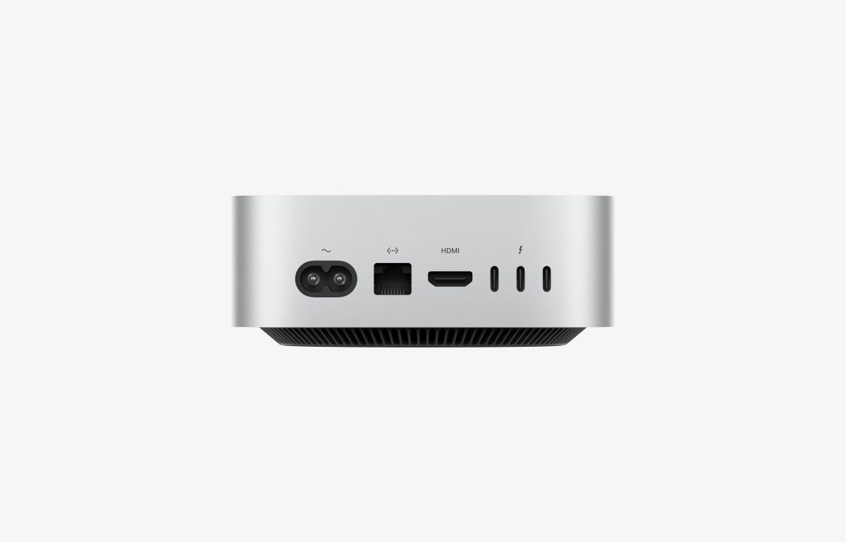 Mac mini takaa.