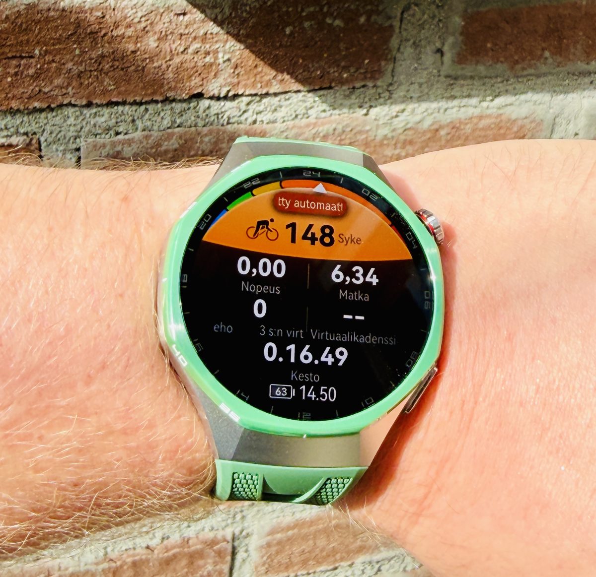 Huawei Watch GT 7 Pro tarjoaa varsin monipuolisesti tietoa treenien aikana.
