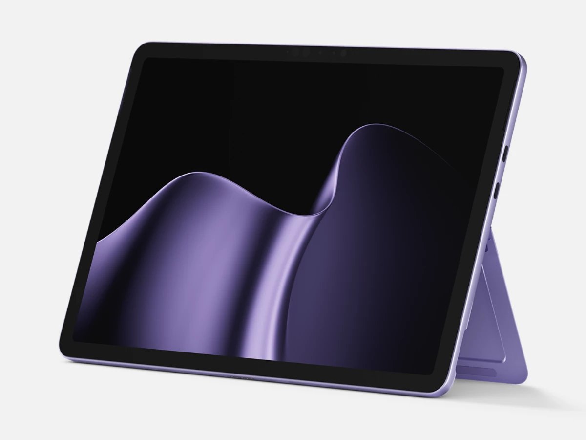 12 tuuman Surface Pro violettina värivaihtoehtona.