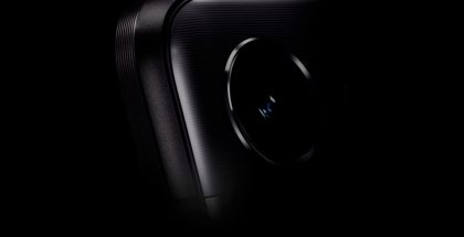 Motorola Signature 27 uudella vihjailevalla videolla.