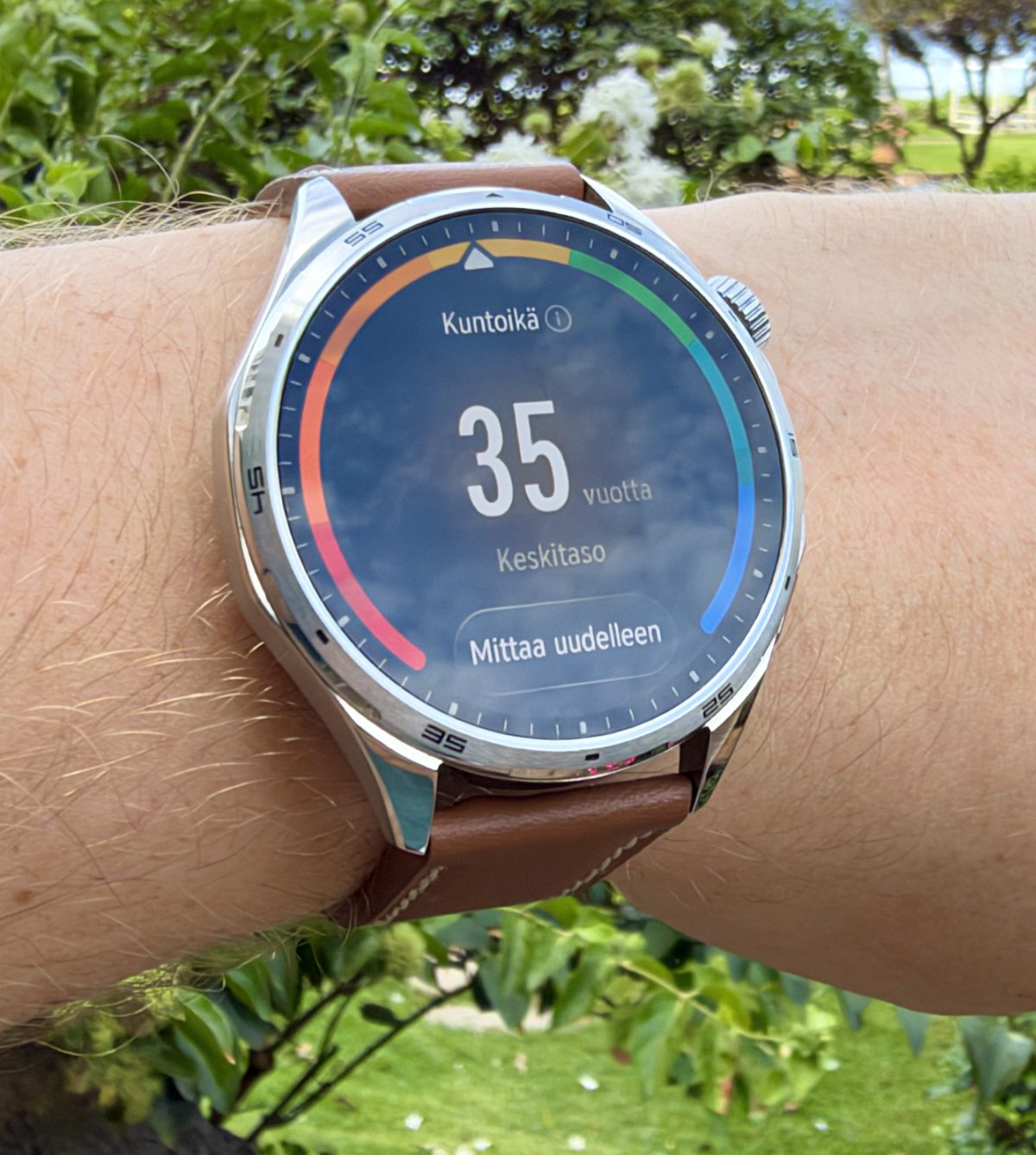 Honor Watch 6 määrittää käyttäjän kuntoiän eri tietojen perusteella.