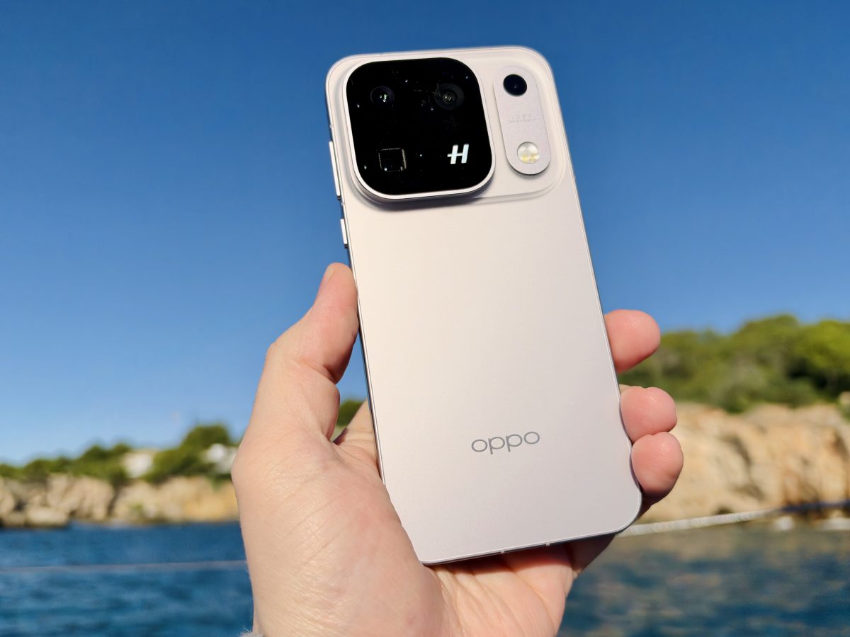 Oppo Find X10 Pro Max.