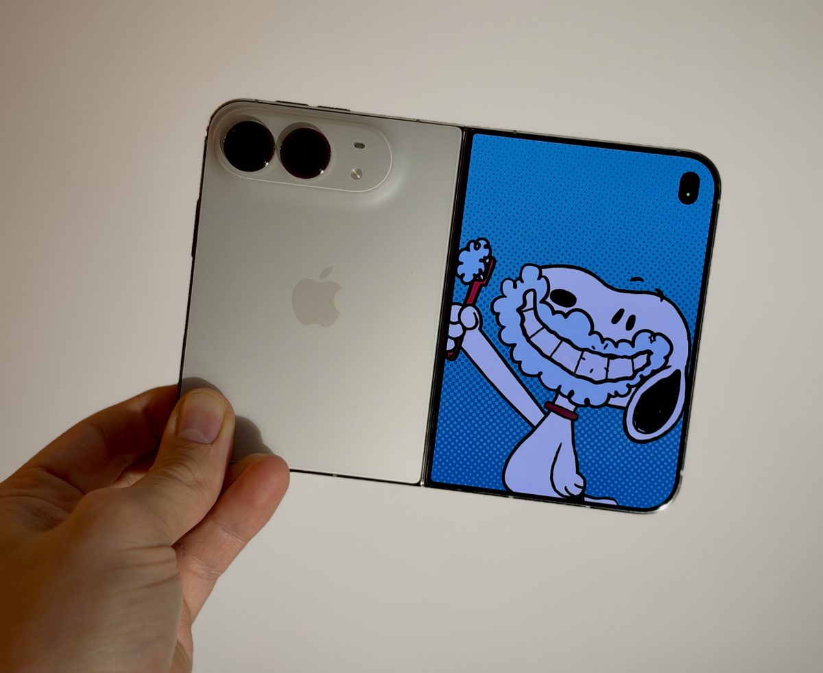 iPhone Duo voi herättää kuvattavan lapsen valinnaisilla animaatioilla kansinäytöllä.