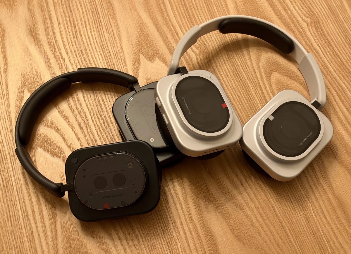 Nothing Headphone (1) Pro sekä Headphone (1).