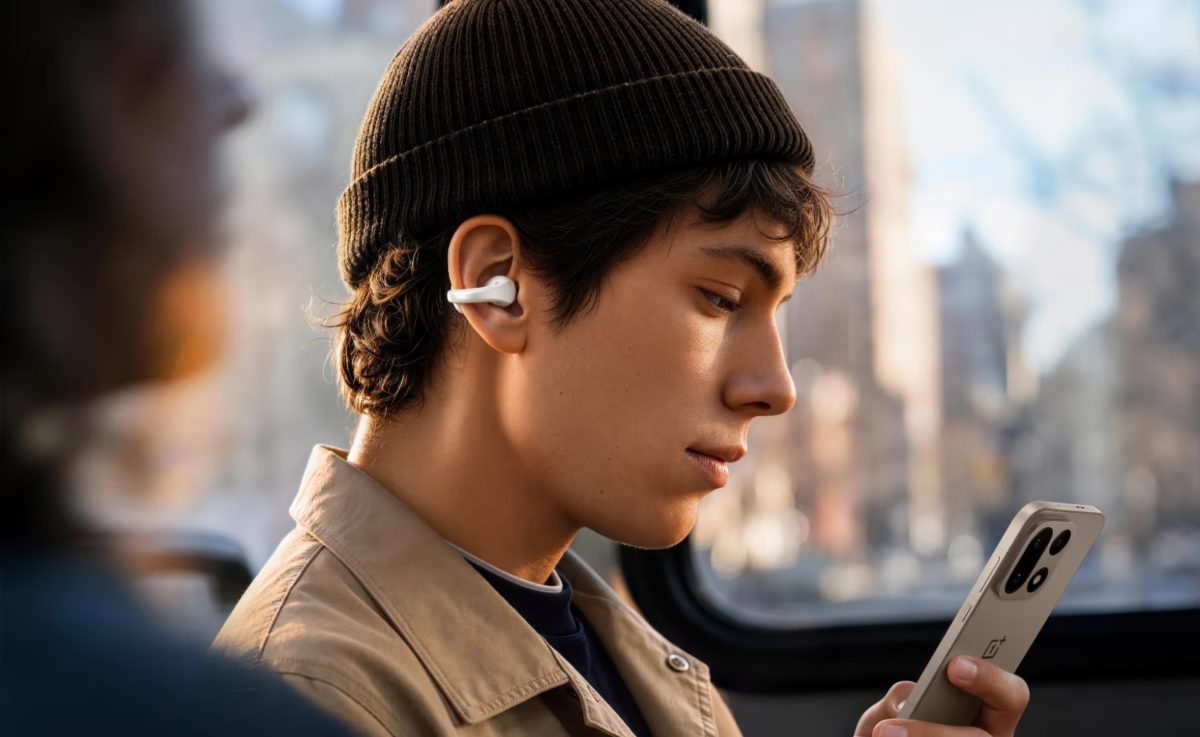 OnePlus Buds Clip.