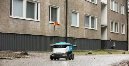 Wolt tarjoaa jatkossa robottitoimituksia Starshipin roboilla myös Tampereella.